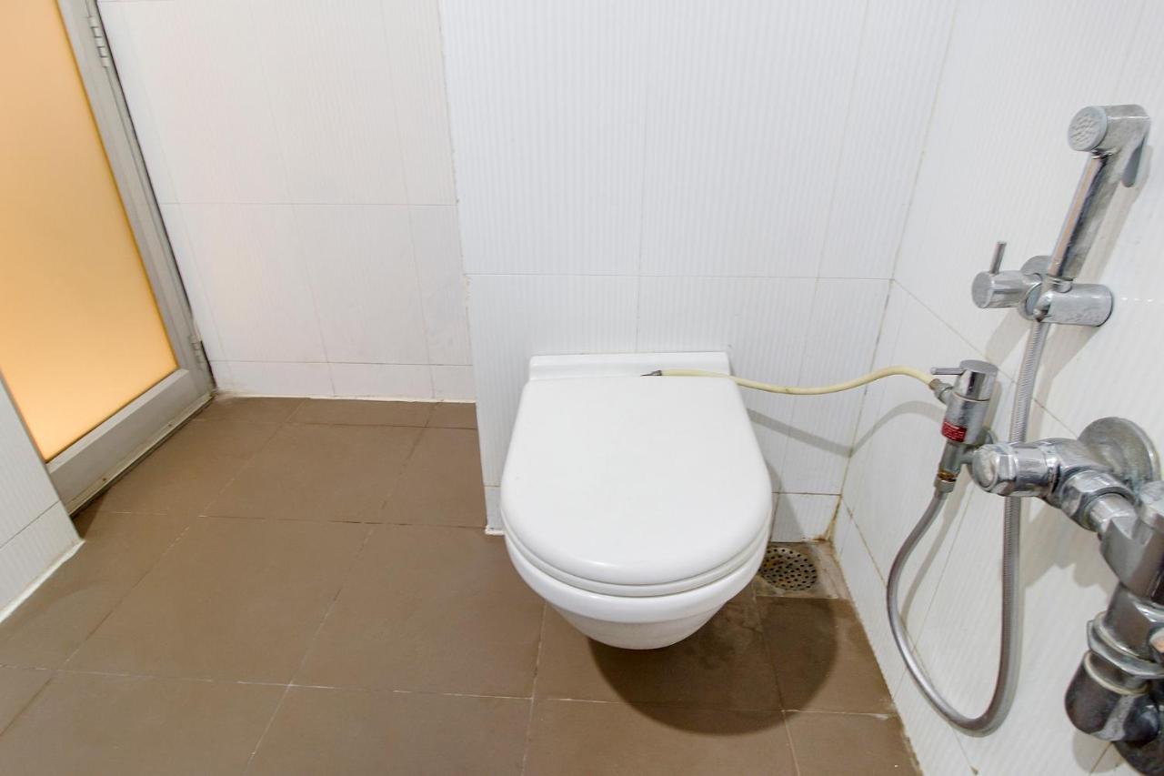 Hotel Fabexpress Kalyan - Nr Dairy Dan Circle Vadodara Zewnętrze zdjęcie